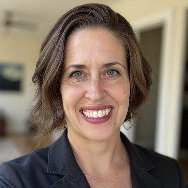 picture of therapist named Ann Dypiangco