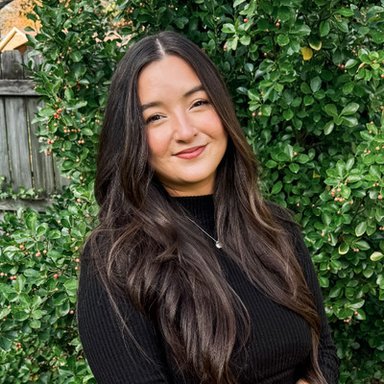 picture of therapist named Kelsey Ellis 