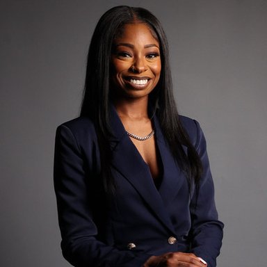 picture of therapist named Kayla Gooden