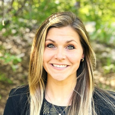 picture of therapist named Christy Pebler